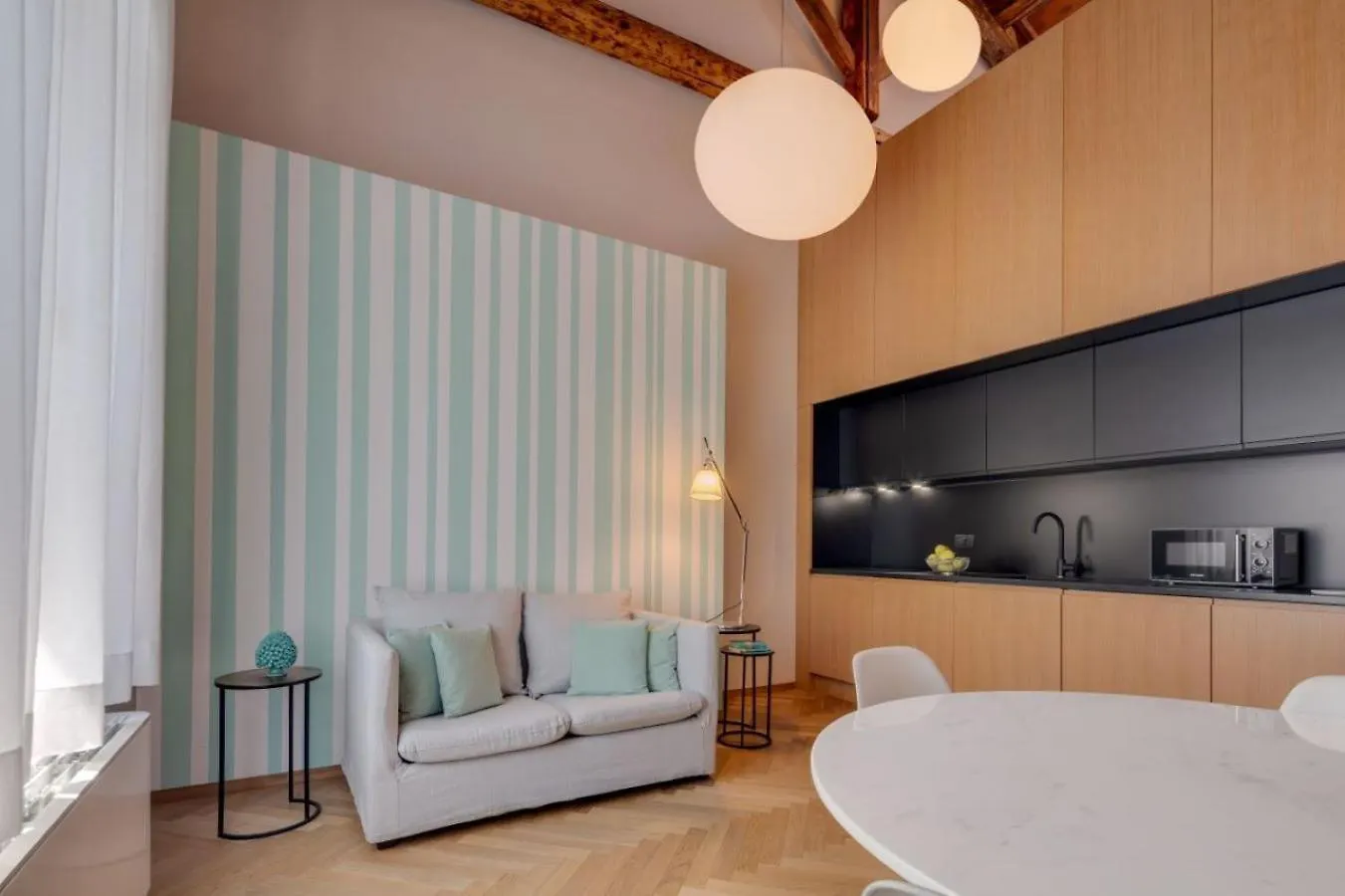Rambaldi Apartments Casa Nr 7 Бардолино